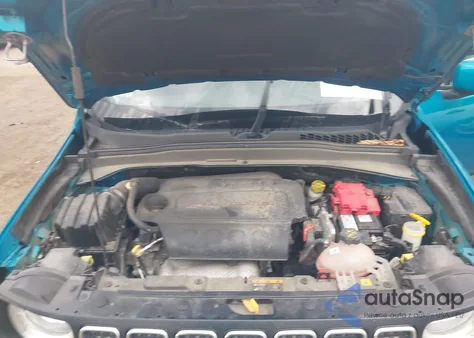 2021 Jeep Renegade Latitude 4X4 from USA, damaged, VIN ZACNJDBB2MPM72609